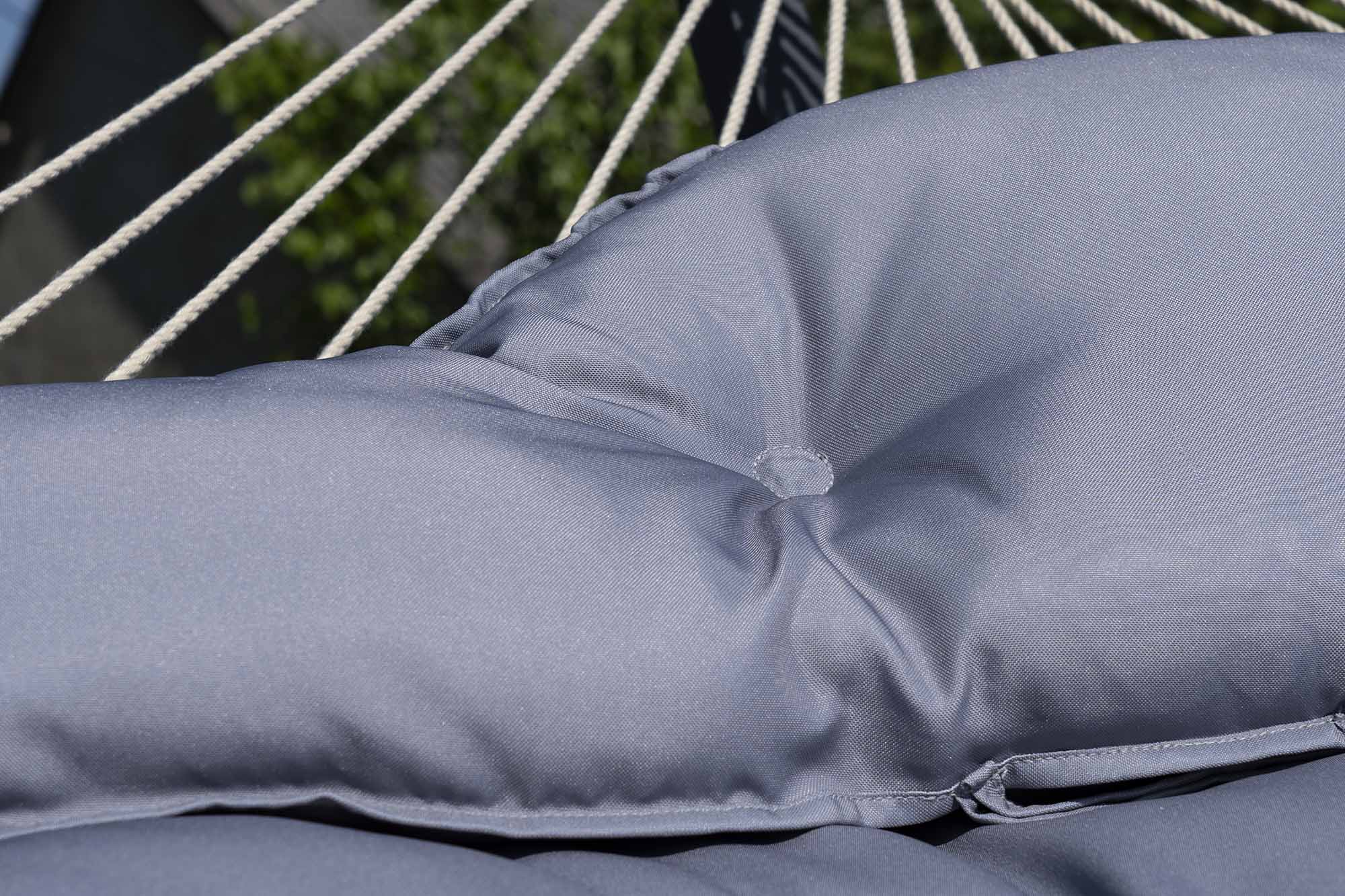 Hamac sur pied matelassé Liora